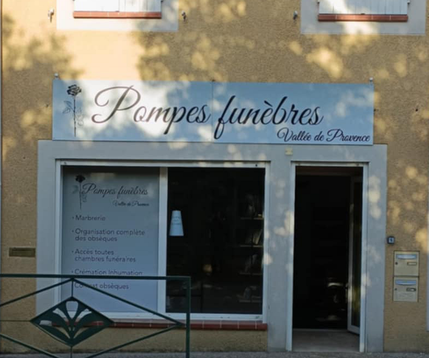 Photo 3 de Pompes Funèbres Marbrerie Vallée De Provence